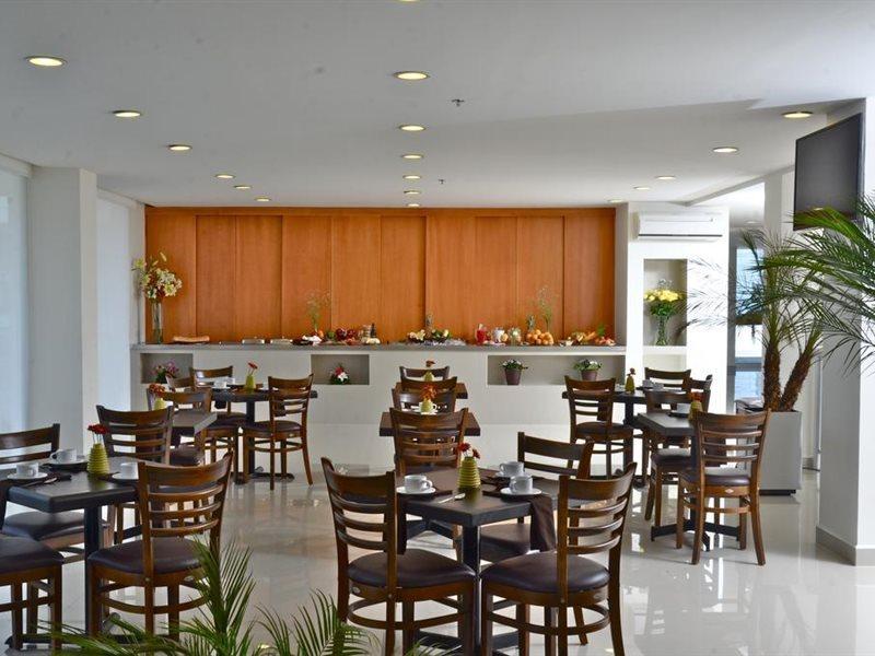 Mision Express Monterrey Aeropuerto La Fe Hotel Apodaca Bagian luar foto